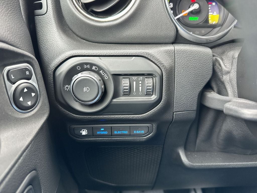 2021 Jeep Wrangler Unlimited Sahara High Altitude 4xe