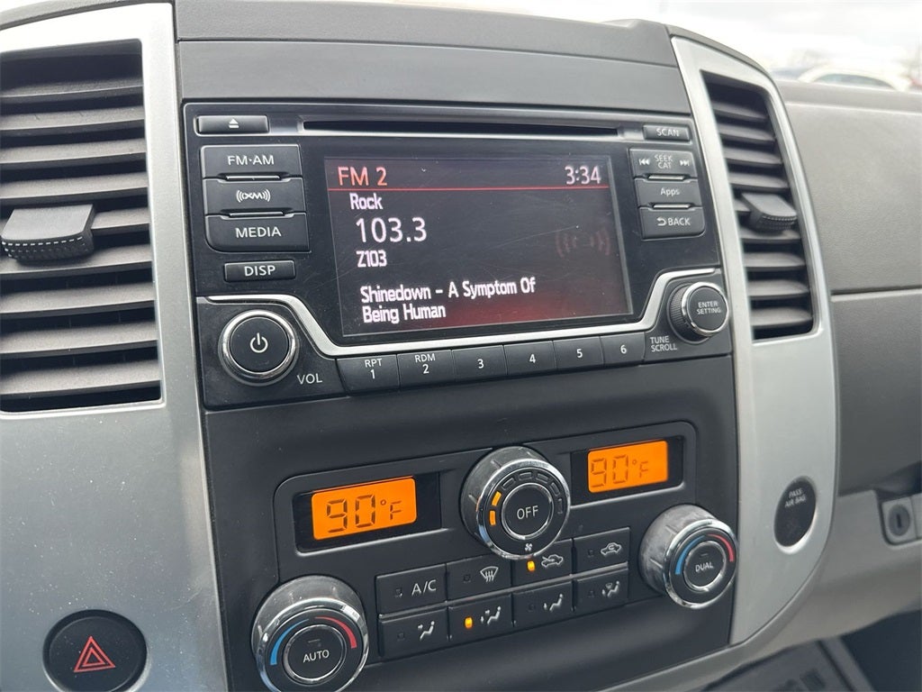 2015 Nissan Frontier SV