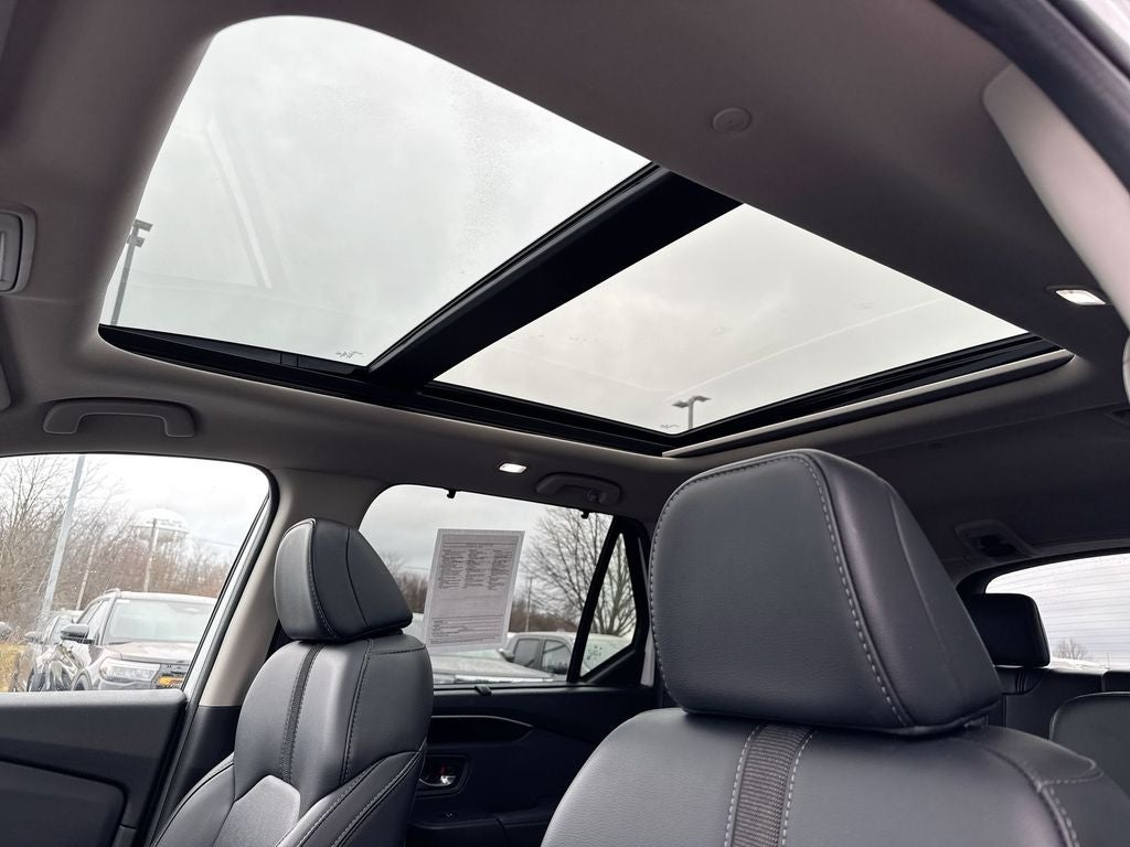 2025 Honda Pilot Touring