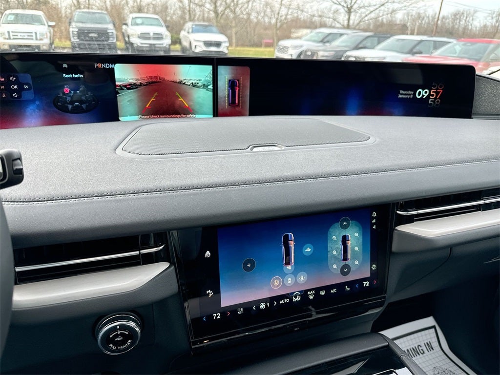 2025 Lincoln Navigator Reserve