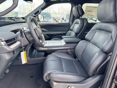 2026 Lincoln Navigator L Reserve