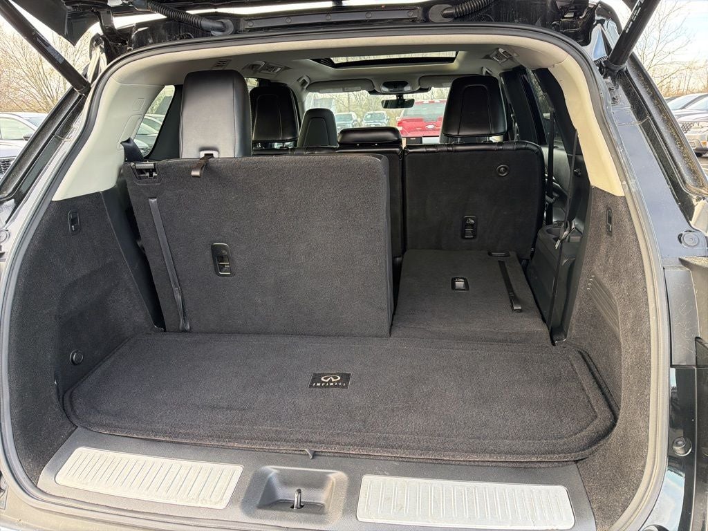 2023 INFINITI QX60 LUXE