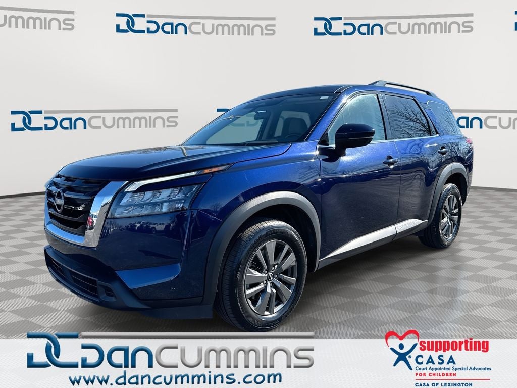 2024 Nissan Pathfinder SV