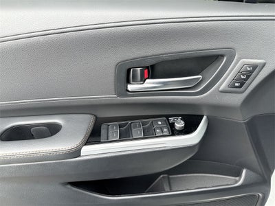 2025 Toyota Sienna Platinum