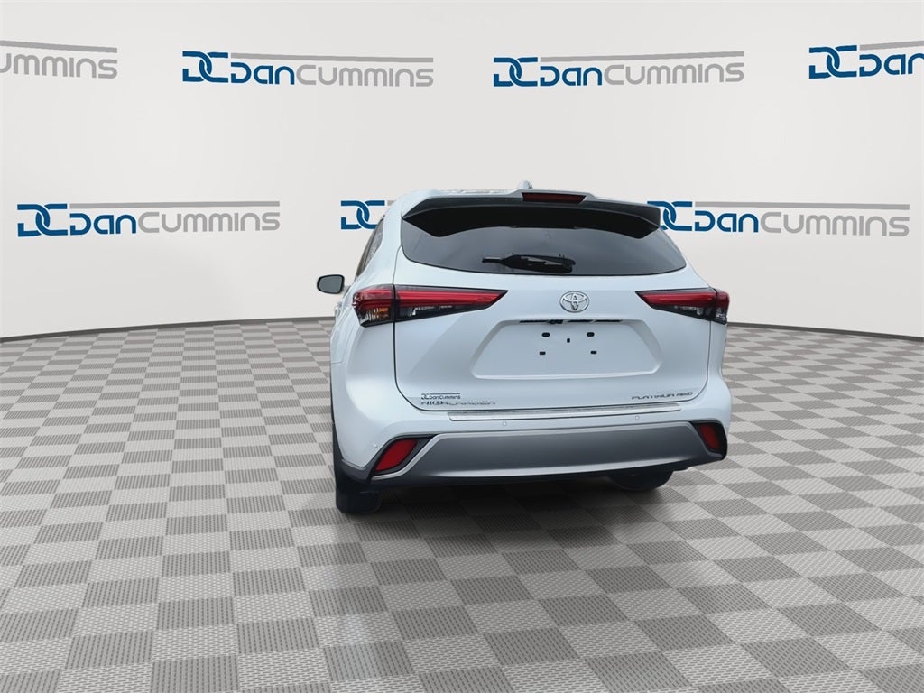 2023 Toyota Highlander Platinum