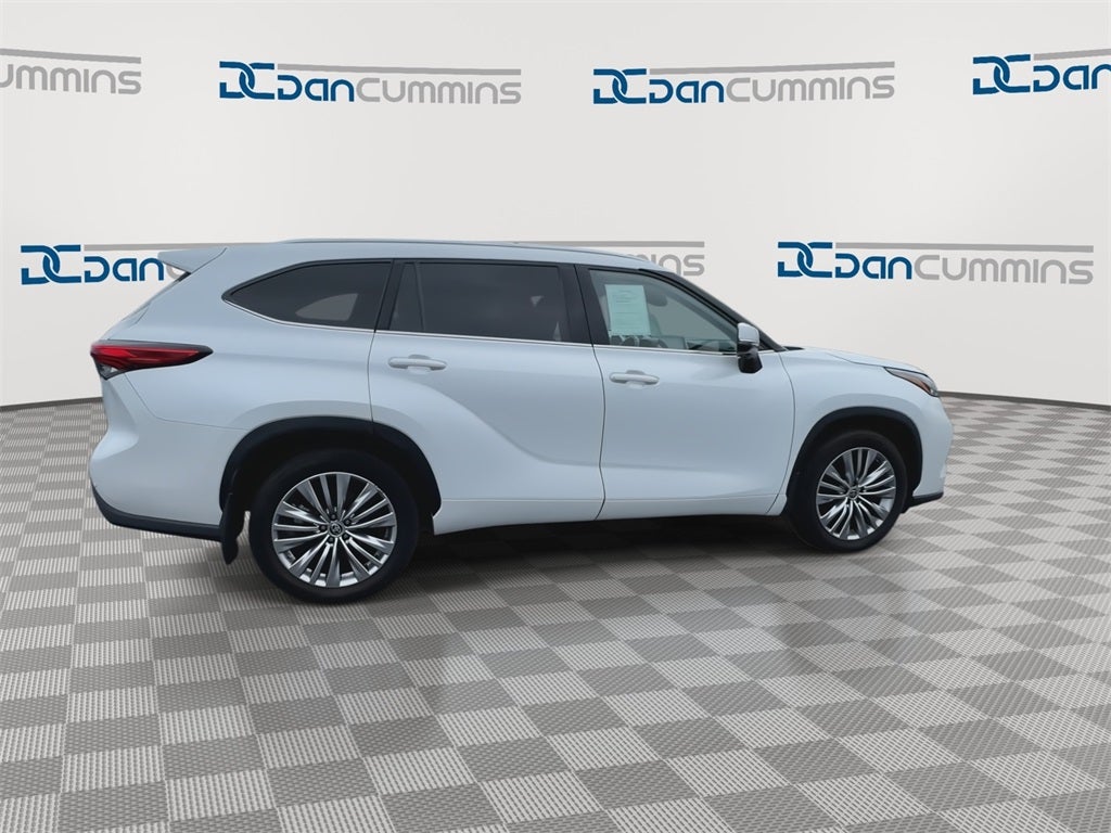 2023 Toyota Highlander Platinum