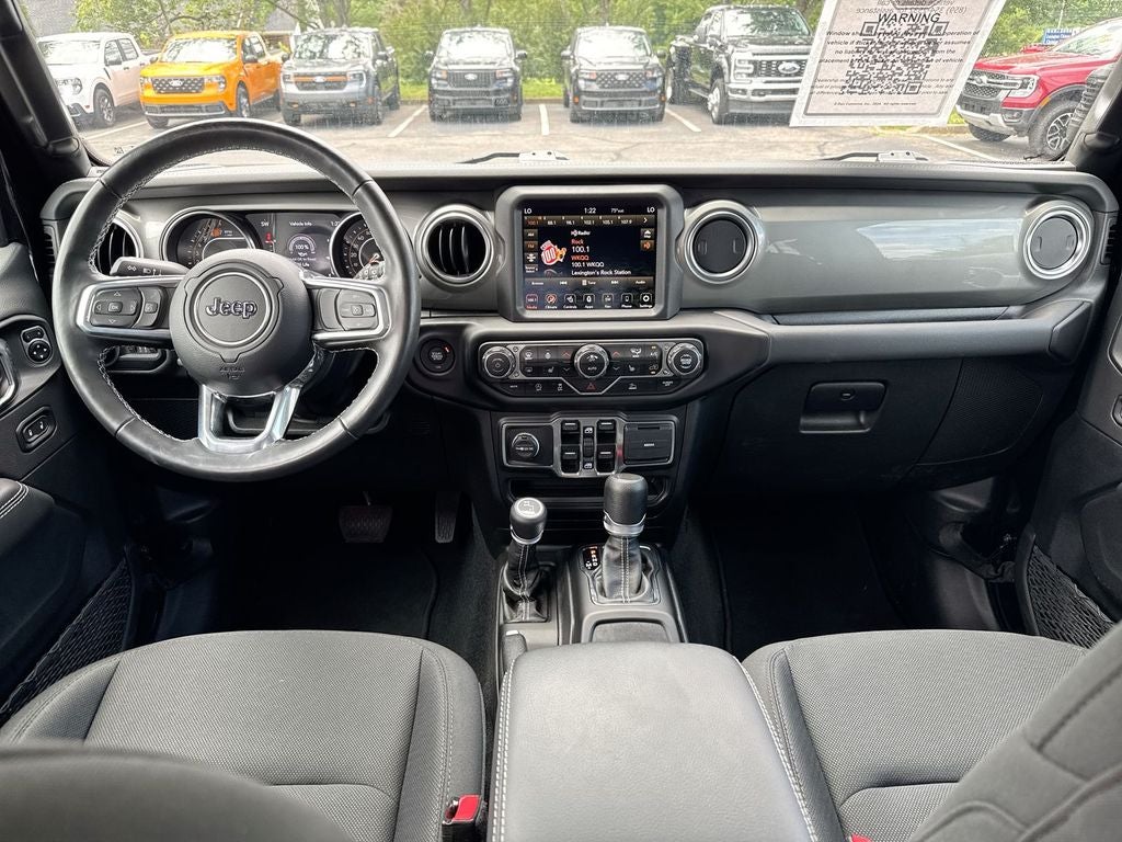 2022 Jeep Wrangler Unlimited Sahara