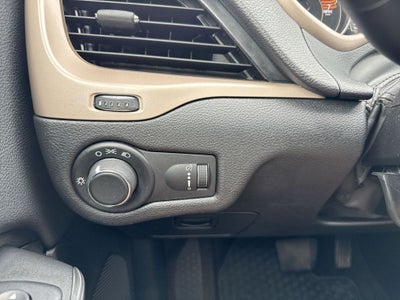 2017 Jeep Cherokee Sport