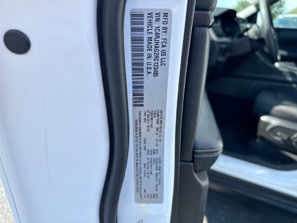 2024 Jeep Grand Cherokee Laredo