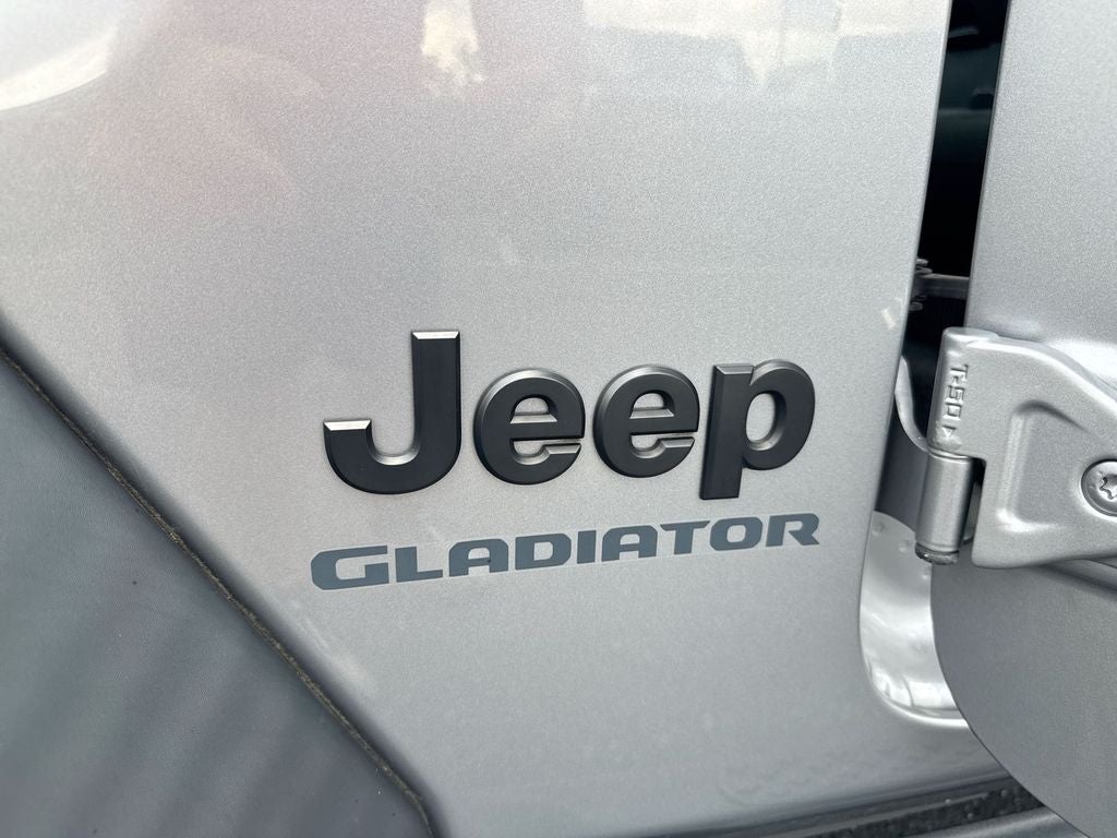 2020 Jeep Gladiator Sport