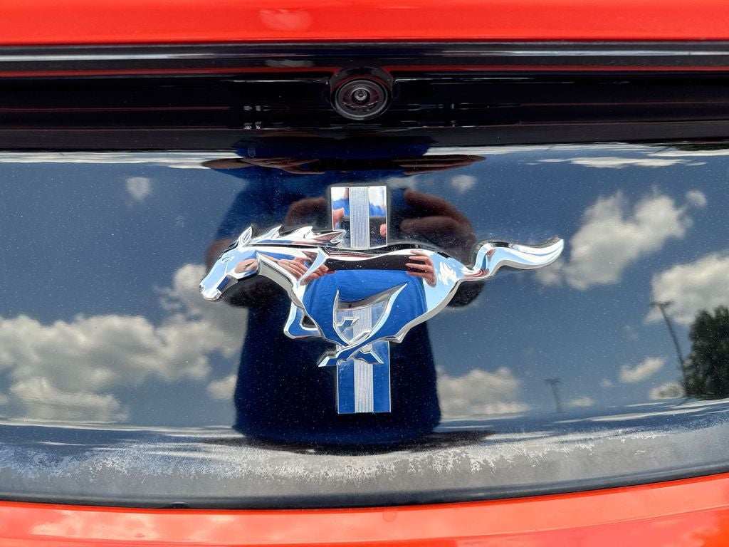 2016 Ford Mustang V6