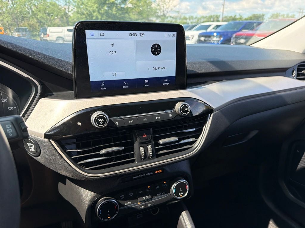 2022 Ford Escape Hybrid SE