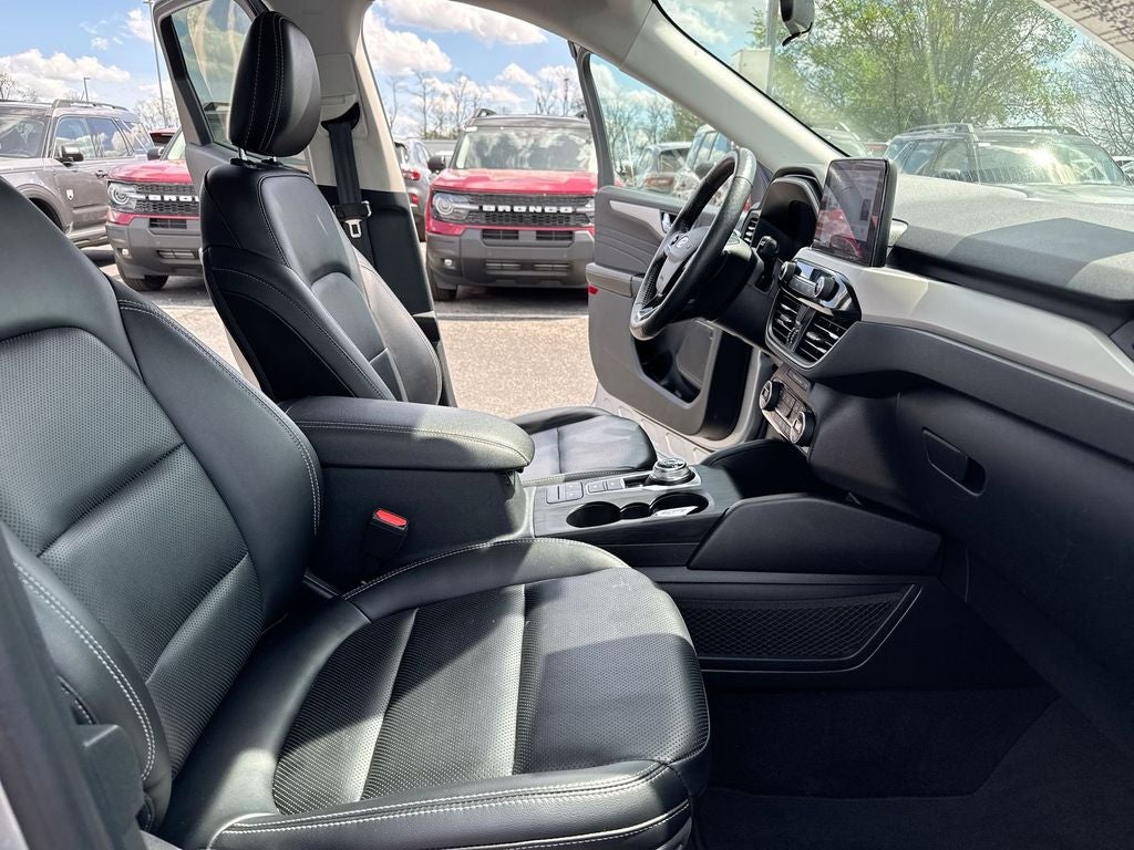 2021 Ford Escape SEL