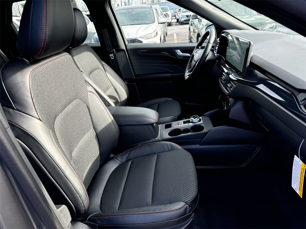 2026 Ford Escape Hybrid ST-Line Select