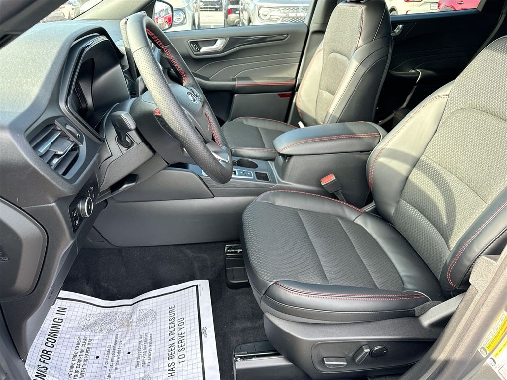 2026 Ford Escape Hybrid ST-Line Select