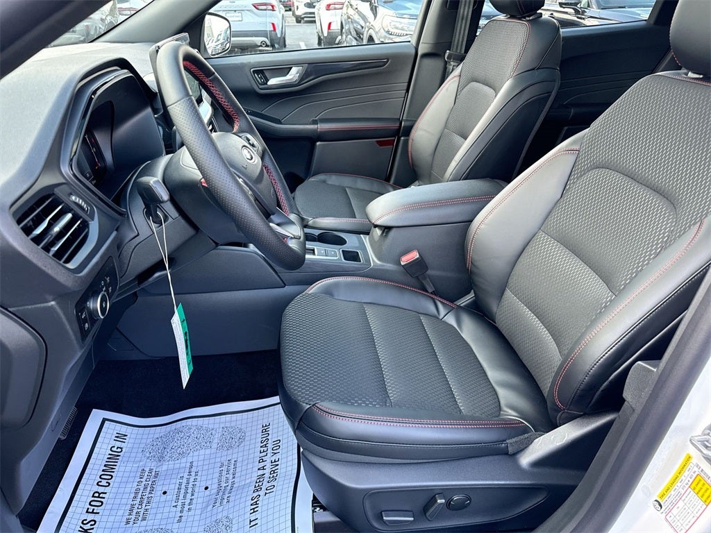 2026 Ford Escape Hybrid ST-Line Select