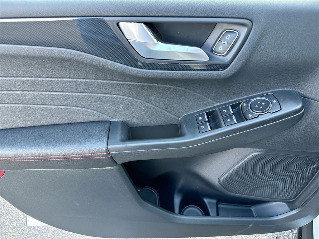 2026 Ford Escape Hybrid ST-Line Select