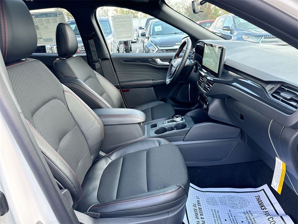 2026 Ford Escape Hybrid ST-Line Select