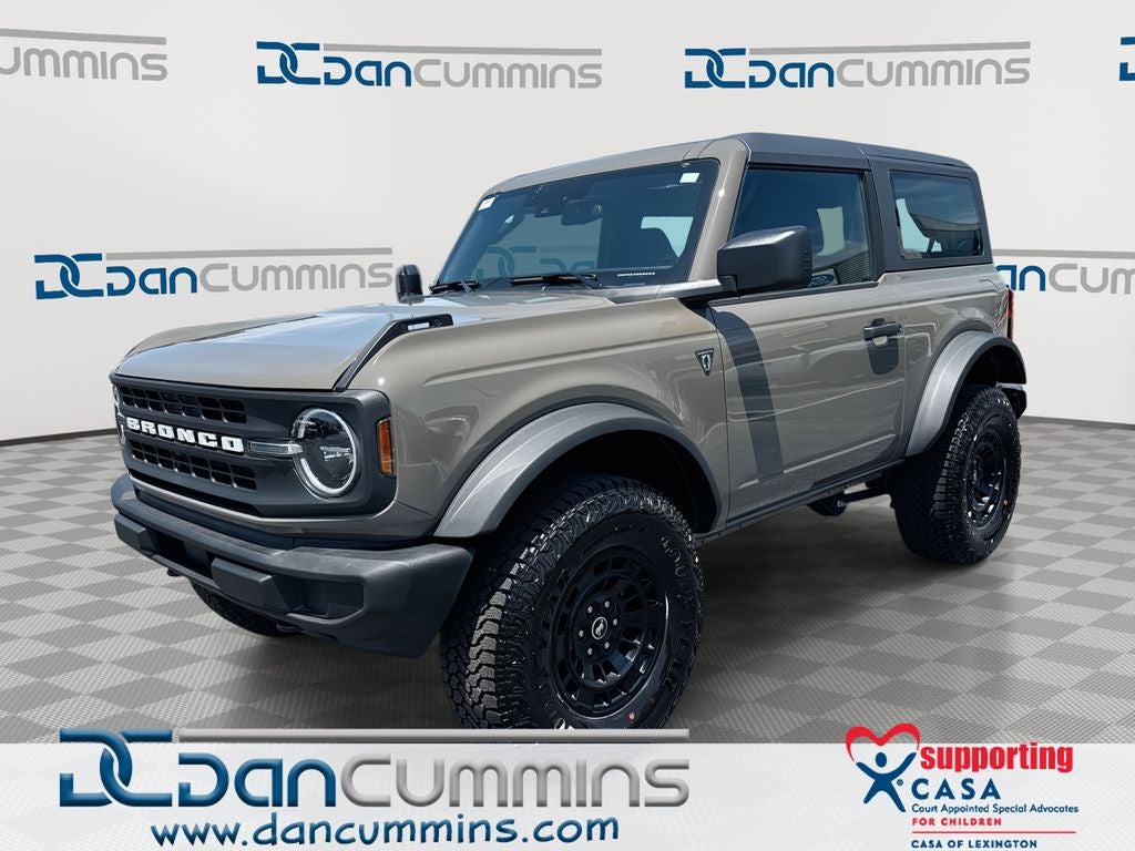 2026 Ford Bronco Base 4x4's photo