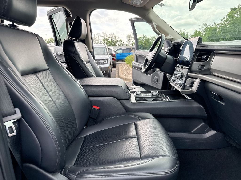 2024 Ford Expedition Max XLT