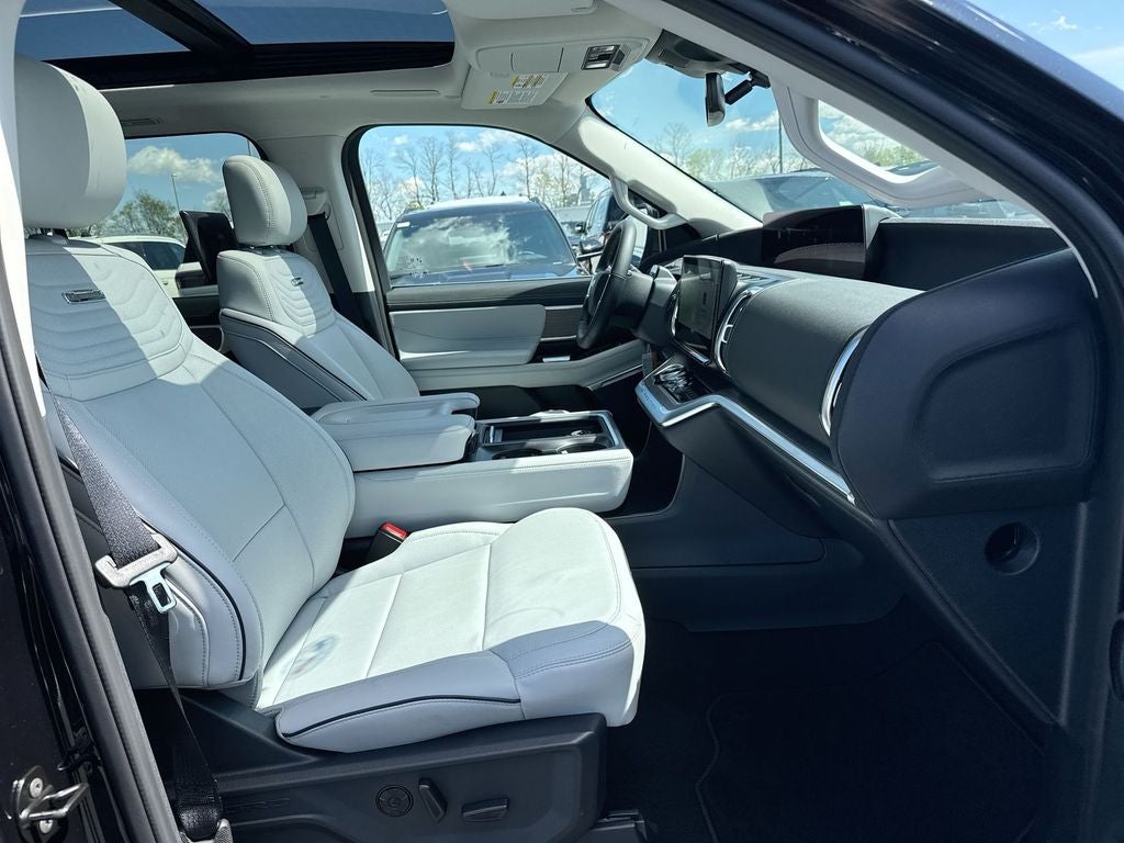 2026 Ford Expedition Platinum