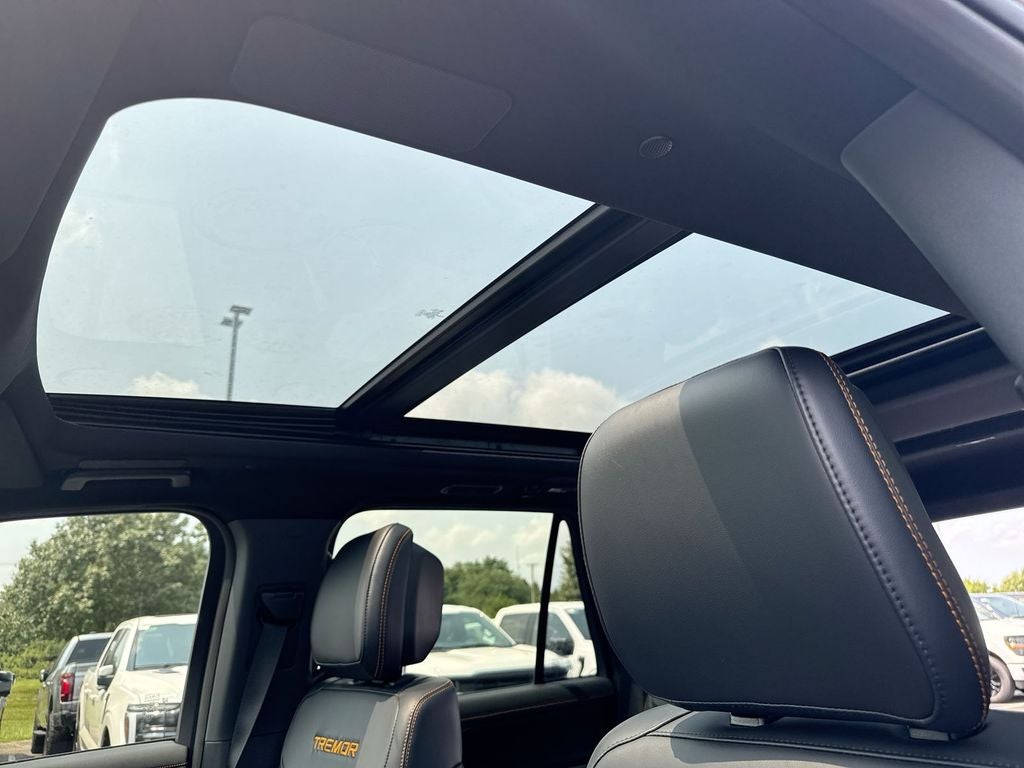2027 Ford Expedition Tremor