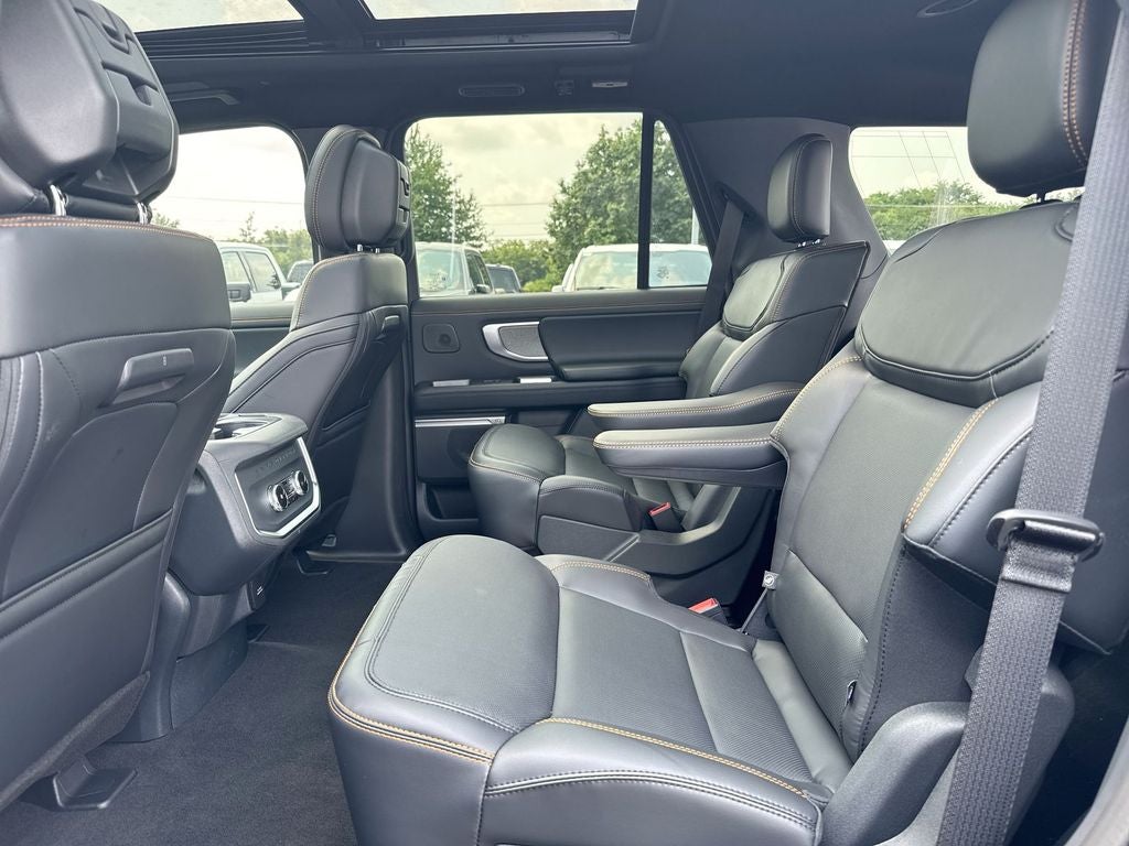 2027 Ford Expedition Tremor