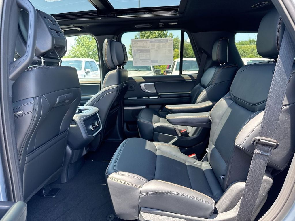 2027 Ford Expedition Tremor