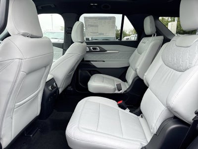 2027 Ford Explorer Platinum