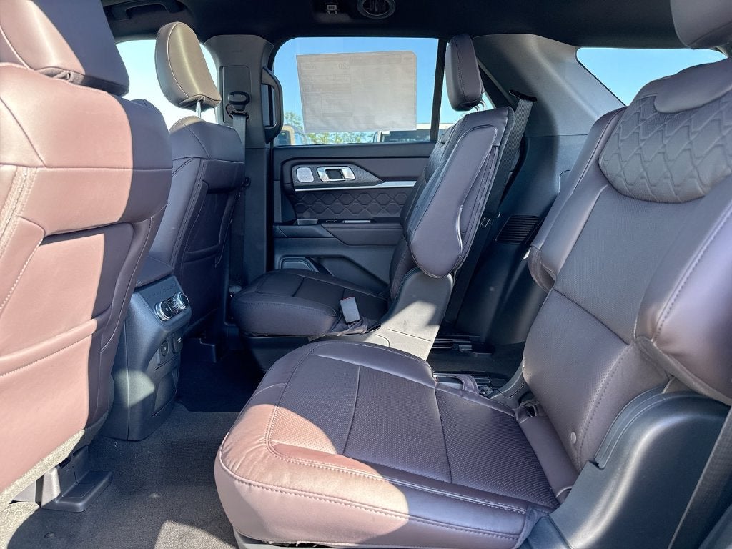 2027 Ford Explorer Platinum