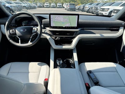 2027 Ford Explorer Platinum