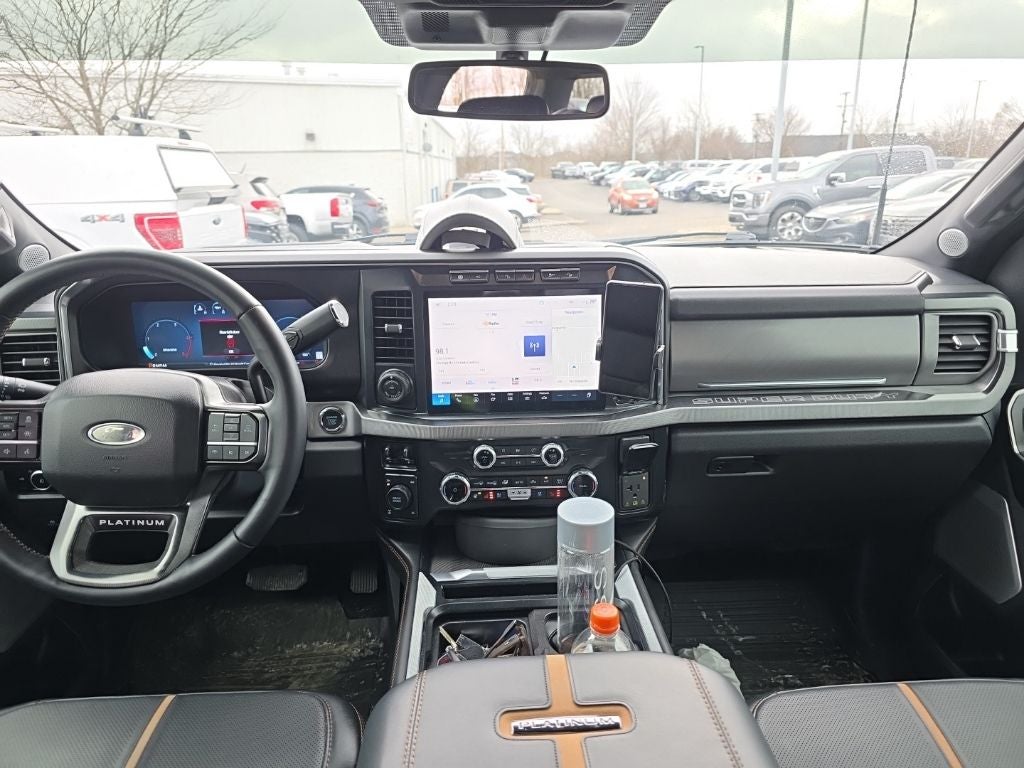 2024 Ford F-350SD Platinum