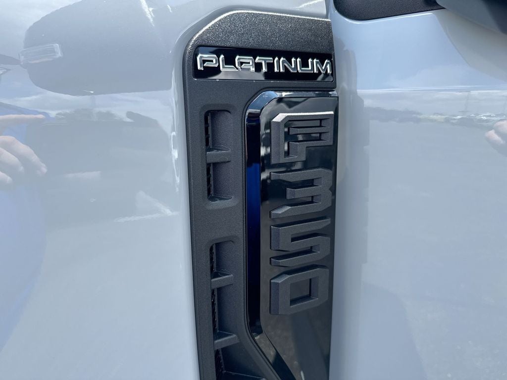 2026 Ford F-350SD Platinum