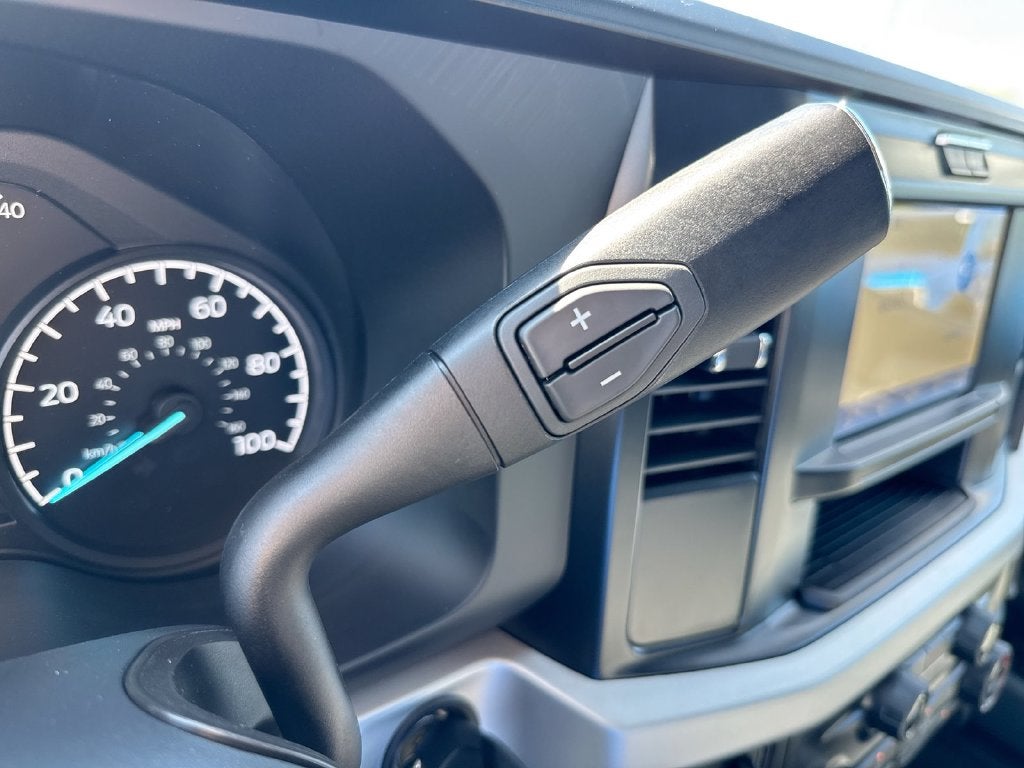 2027 Ford F-350SD XL