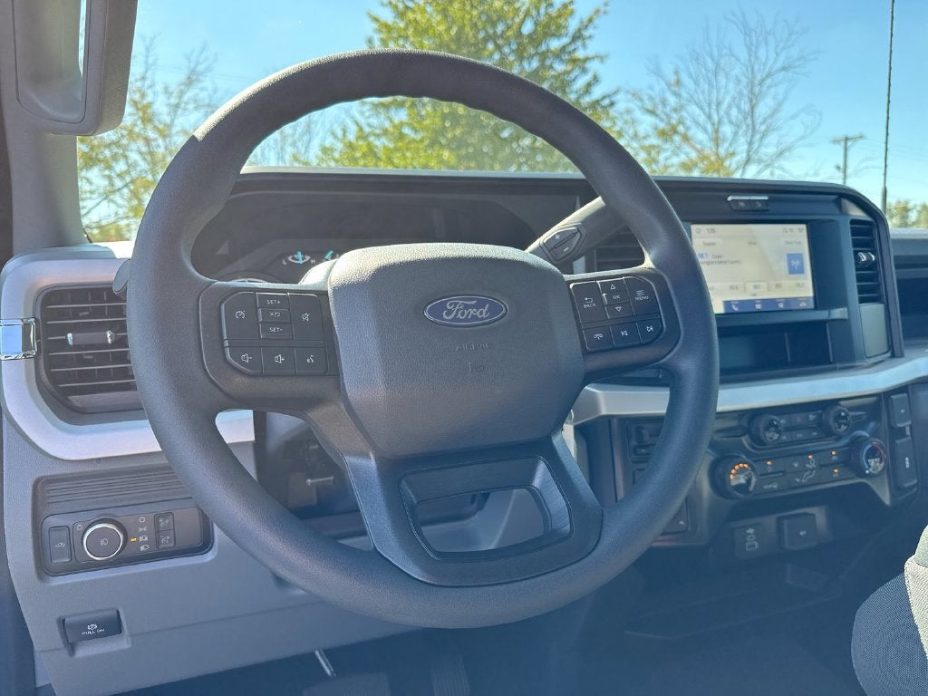 2027 Ford F-350SD XL