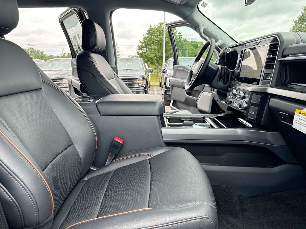 2026 Ford F-450SD Lariat