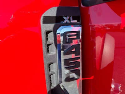 2023 Ford F-450SD XL