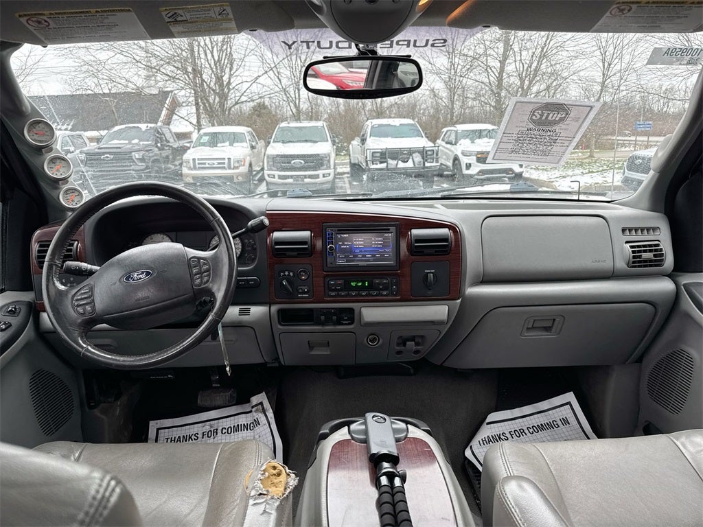 2005 Ford F-250SD Lariat