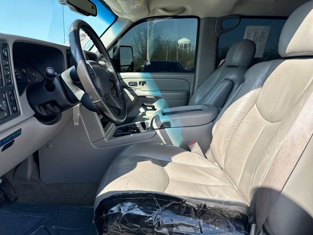 2004 Chevrolet Silverado 2500 LT