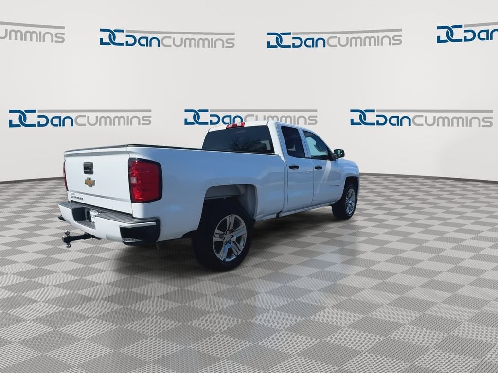 2017 Chevrolet Silverado 1500 Custom