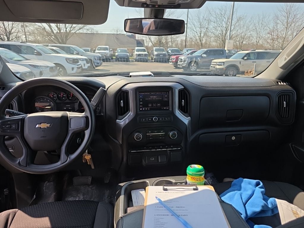 2020 Chevrolet Silverado 1500 Custom