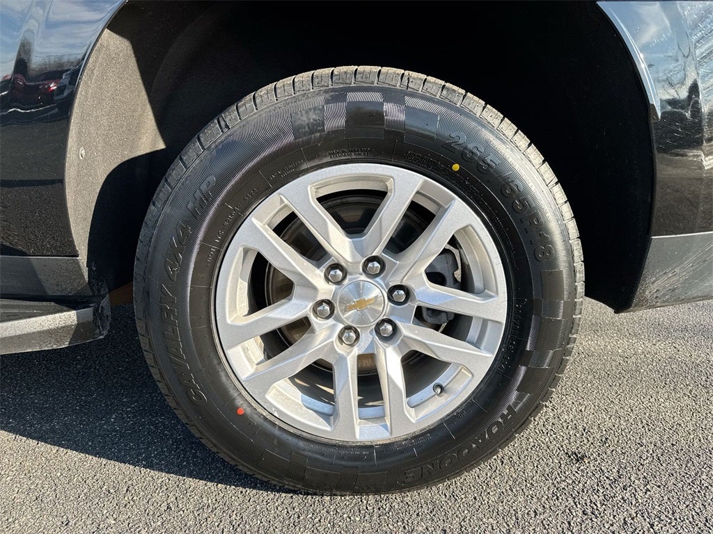 2024 Chevrolet Suburban LT