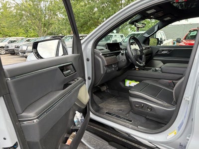 2024 GMC Sierra EV Denali Edition 1