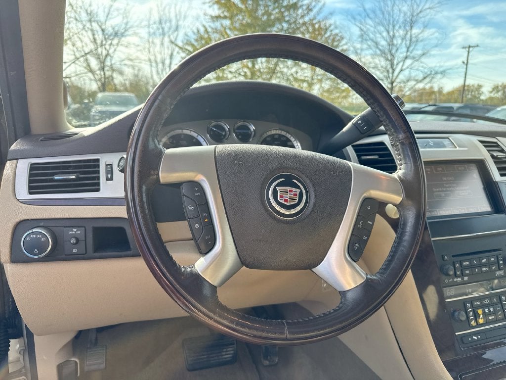 2013 Cadillac Escalade ESV Luxury