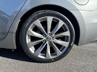 2020 Nissan Maxima Platinum