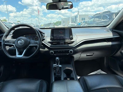 2022 Nissan Altima 2.5 SR