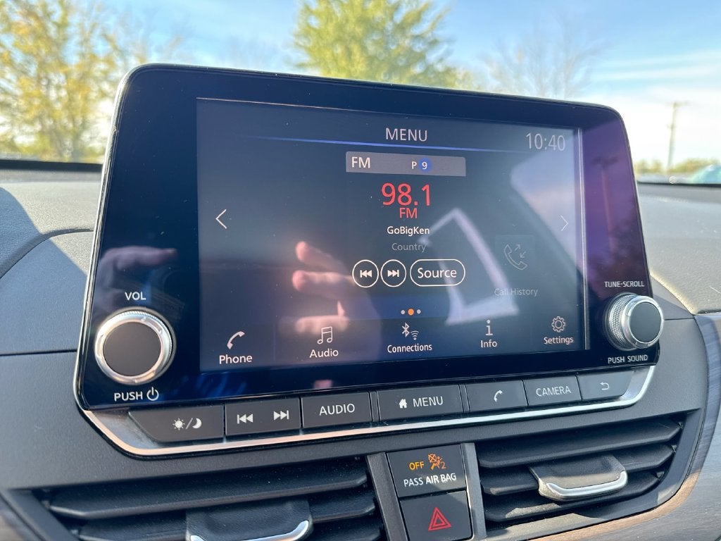 2024 Nissan Altima 2.5 SV