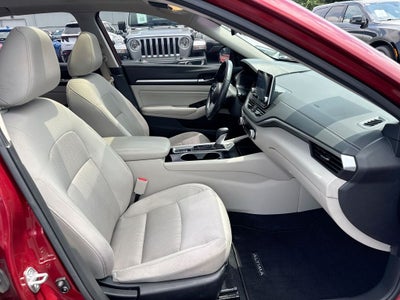 2021 Nissan Altima 2.5 SV