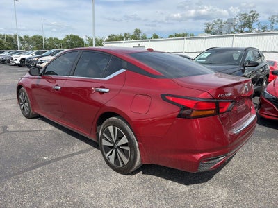 2021 Nissan Altima 2.5 SV