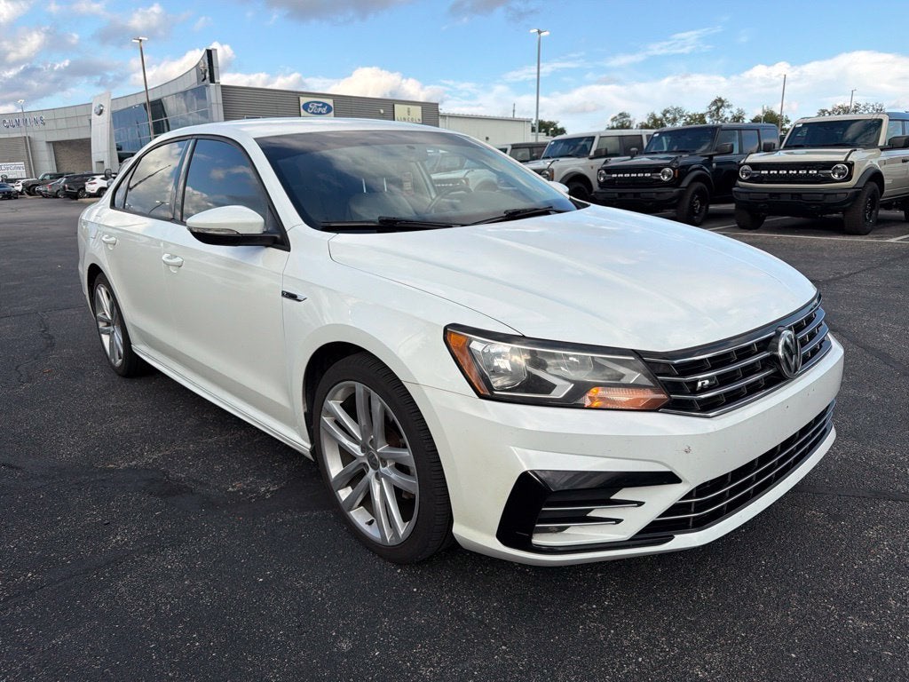 2018 Volkswagen Passat Base